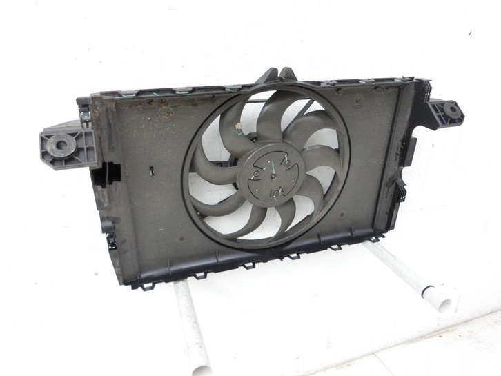 Tesla Model 3 Perf 20-23 EV  338KW Kühlerlüfter Lüftermotor mit Lüfterzarge Tesla Model 3 Perf 20-23 18.04.2023... Vorschau 2