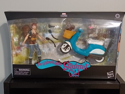 MARVEL LEGENDS SQUIRREL GIRL Figure Ultimate Riders BRAND NEW MIB