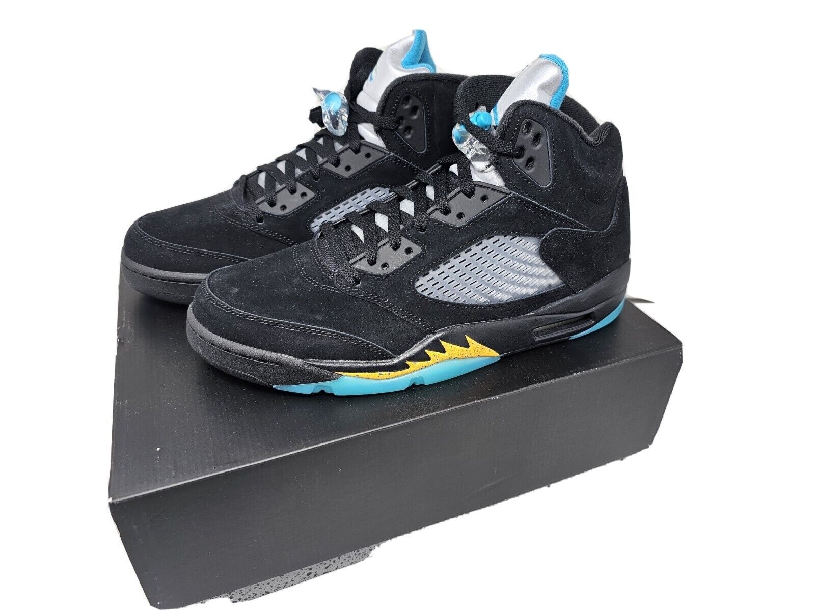 Size 4Y-13 Nike Air Jordan 5 V Retro Aqua Blue Black Taxi