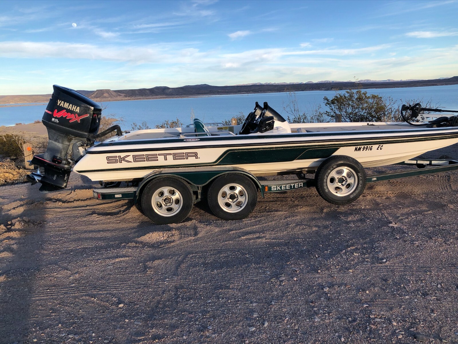 Used 1999 Skeeter Bass Boat 21ft ZX210