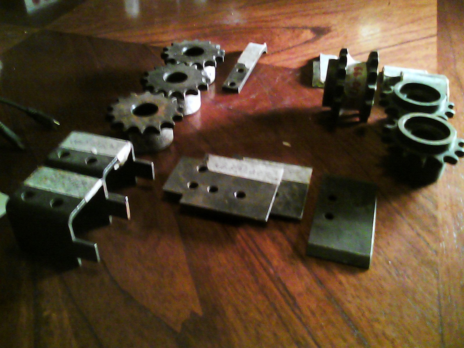 Heidelberg Feeder Hoist Gearing and Guides (e.g. 66.521.203, 66.017.108)