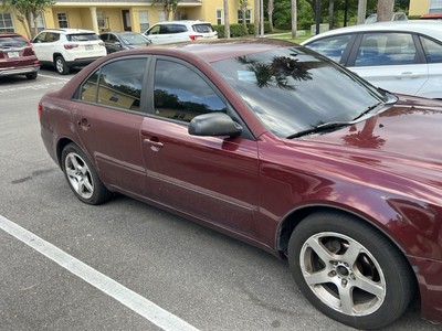 Owner 2009 Hyundai Sonata Red FWD Automatic GLS