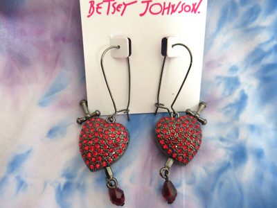 Betsey Johnson Authentic Heart Dagger Bleeding Hearts Earrings Valentine NWT