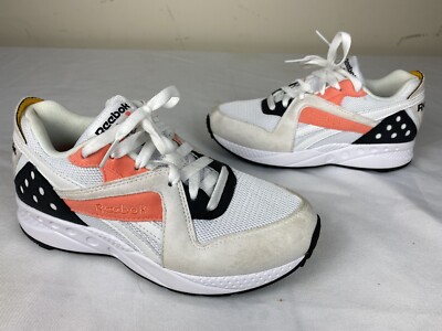 Reebok Pyro DV5701 Casual Comfort Lace Up Shoes Women's Size 3.5 White Low Top