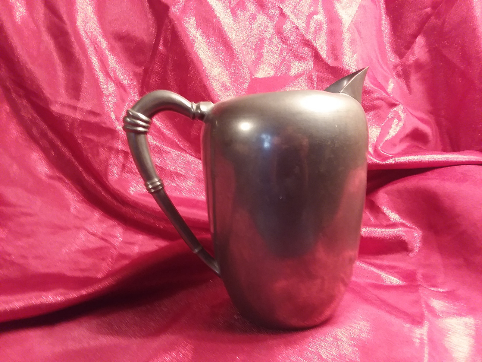 Winthro-2 Pewter Ice-T pitcher 1199  #  3646