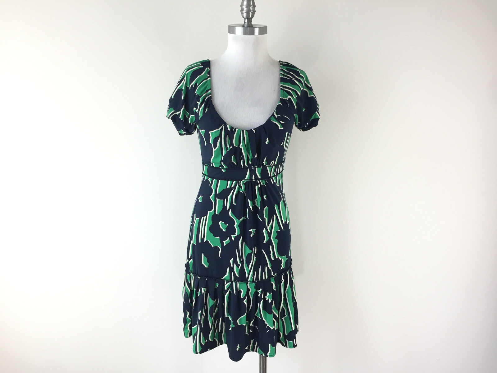Bcbgmaxazria floral print dress S Navy blue Green Flounce Cap Sleeve Scoop  Neck | eBay