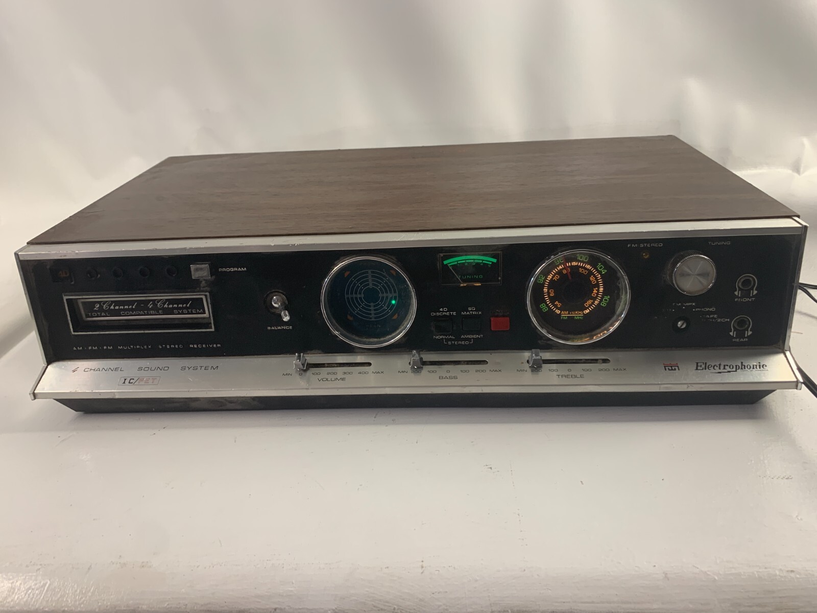 8 Track Record Player | recordplayersi.com 8 Track Record Player | recordplayersi.com