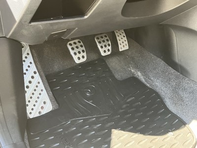 image 11 of interior