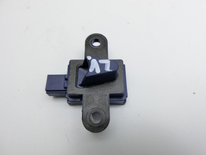 Jeep Compass II 17-21 Sensor für Airbag Crashsensor Airbagsensor Links Vorne Jeep Compass II 17-21 12.08.2019... Vorschau 2