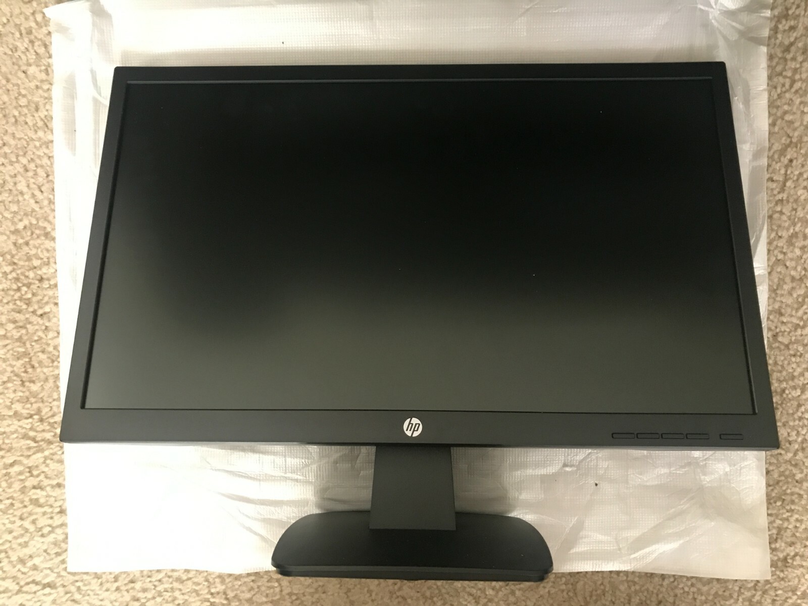 HP P24v G4 FHD Monitor 本体 Amazon.com: HP P24v G4 24 Inch IPS LED Backlit Monitor 2
