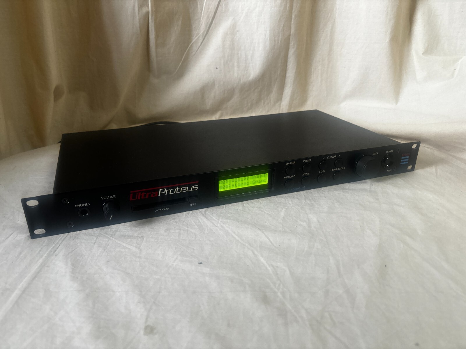 E-MU ULTRA PROTEUS音源モジュールEIZO FlexScan EV2480-ZBK