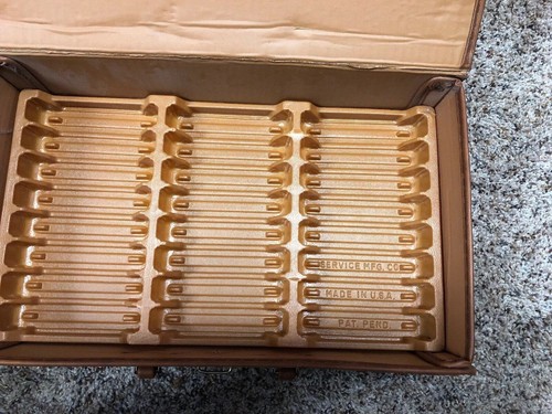 Vintage Cassette Holder Briefcase Suitcase Carrying Case Holds up to 36 Tapes