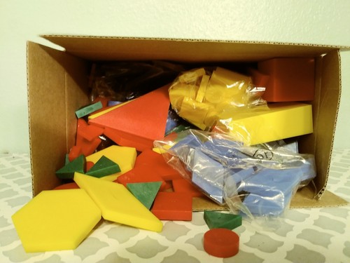 K12 Math+ Lot of 3 Boxes: 2D Shapes, Snap Cubes & Base 10 Blocks