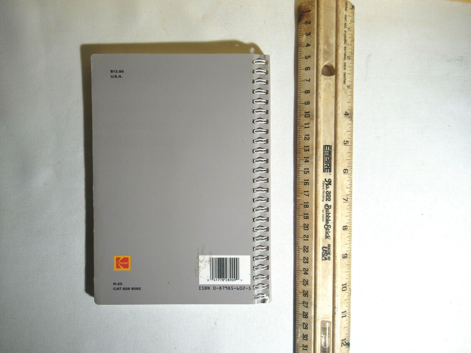 Kodak Black & White Darkroom Dataguide 1988 8289092 VG Cond No Writing