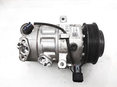 ayu26 OEM 97701-2s601 AC Compressor for Hyunadai Tucson Gl 2.0L