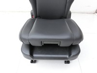 VW Touran II 5T 15-21 Sitz Rechts Hinten mit integriertem Kindersitz Leder Titanschwarz/Anthrazit VW Touran II 5T... Vorschau 4