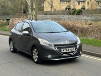 2014 Peugeot 208 1.2 VTi Style 5dr HATCHBACK Petrol Manual