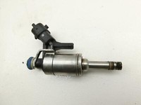BMW 1er 114i F20 11-15 1,6i 75KW Injektor Einspritzdüse Zyl.2 BMW 1er 114i F20 11-15 22.11.2013 1353-8682350 gebraucht Vorschau 4