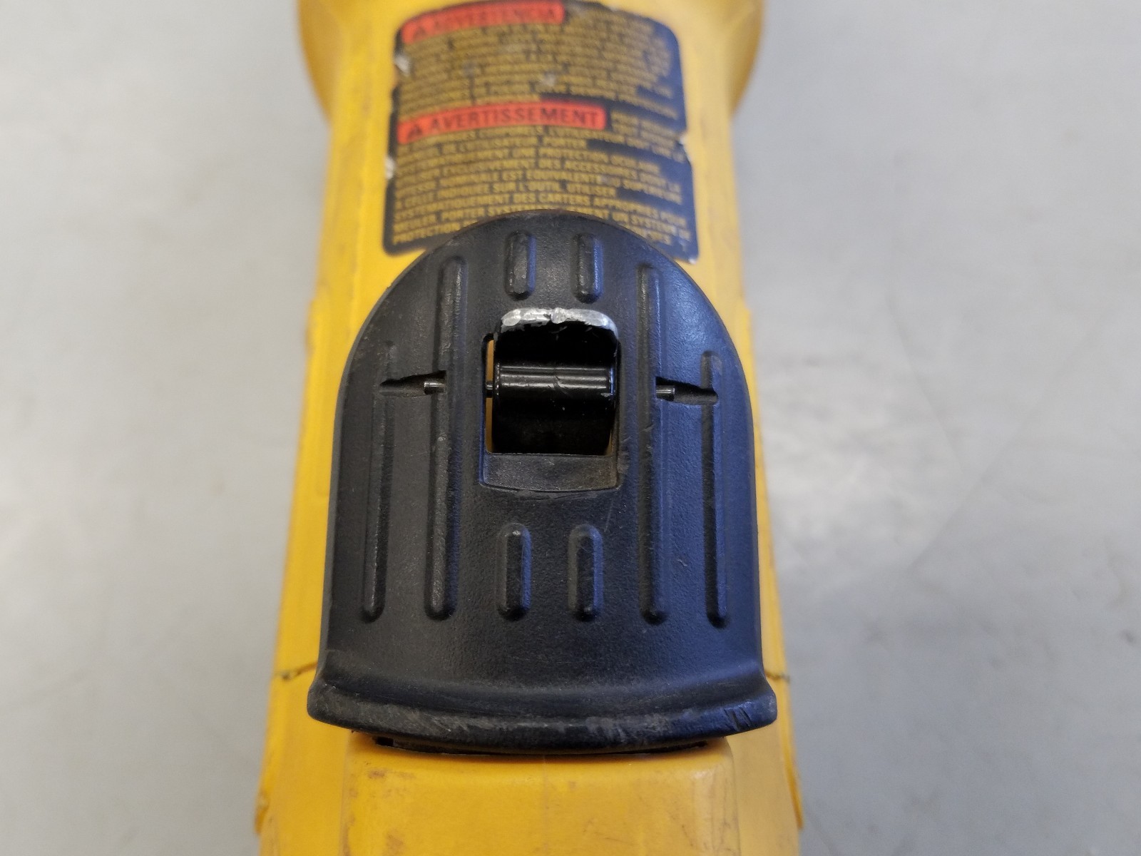 DeWalt DWE4887N 120-Volt 1 1/2” Corded Die Grinder Without Lock-On