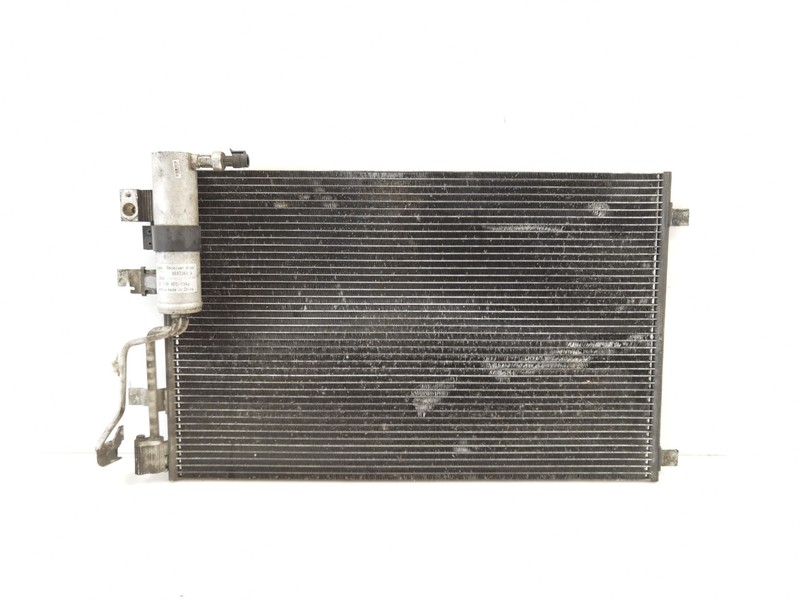 M1d92100jd700 Condenseur De Climatisation / M1d92110jd70a / 995890a / 2144854 Po