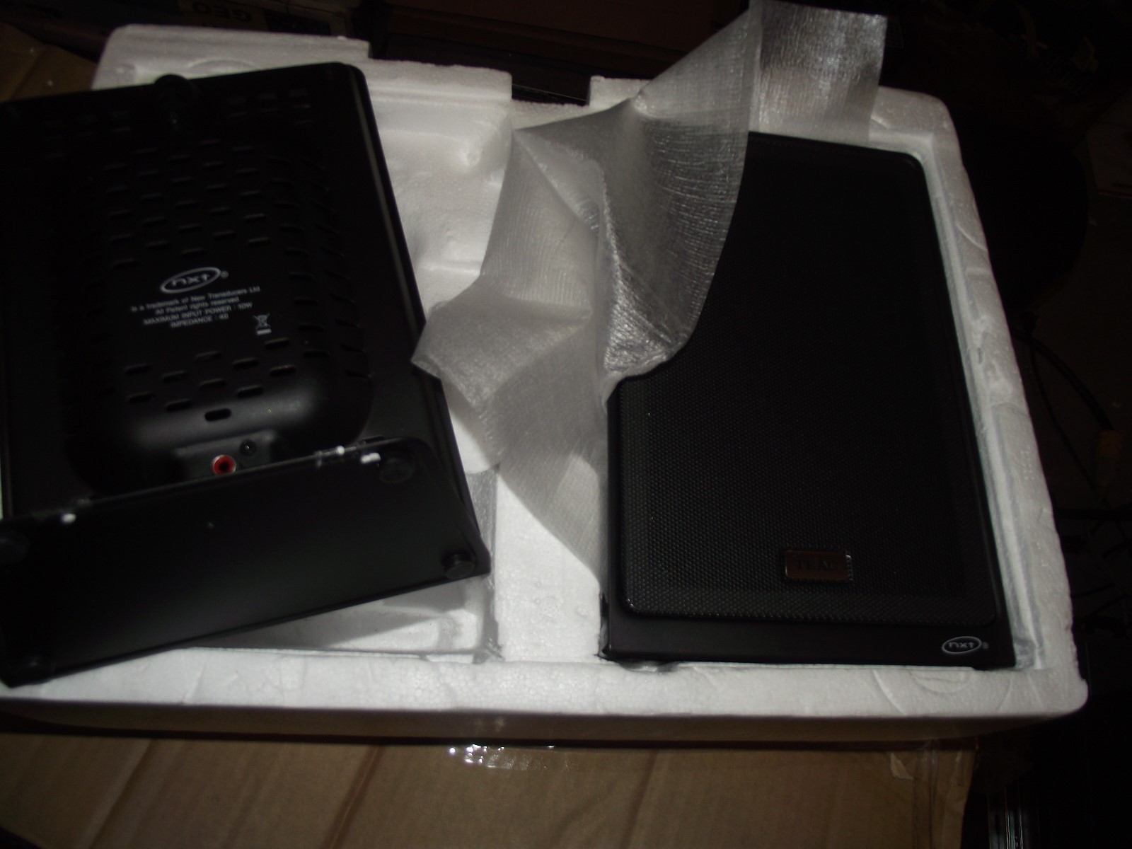 TEAC-MC-DX50i-iPod-Dock-Panel-System-Hi-Fi-2-1-Channel Flat Speakers Only