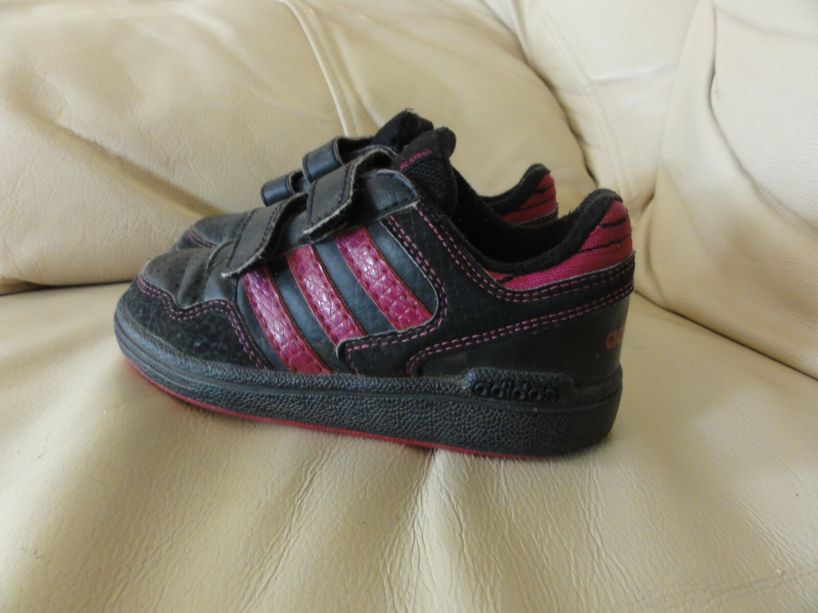 ADIDAS NEO HOOPS MID CMF KINDERSCHUHE BABY SCHUHE F97857 WEISS PINK LILA 22 27 ADIDAS NEO HOOPS MID CMF KINDERSCHUHE BABY SCHUHE F97857 WEISS PINK LILA 22 27