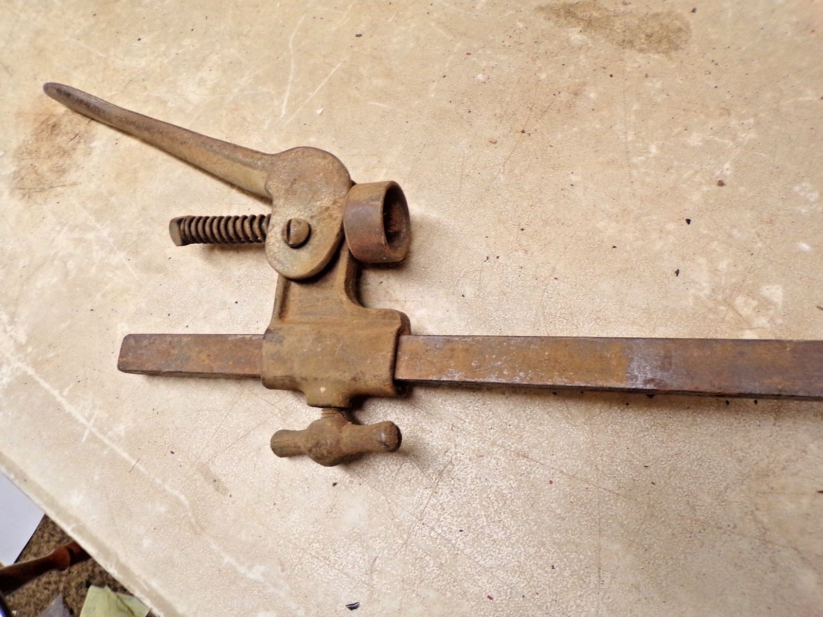 Odd  Old Cast Iron Adjustable Home Brew Beer Bottle Capper