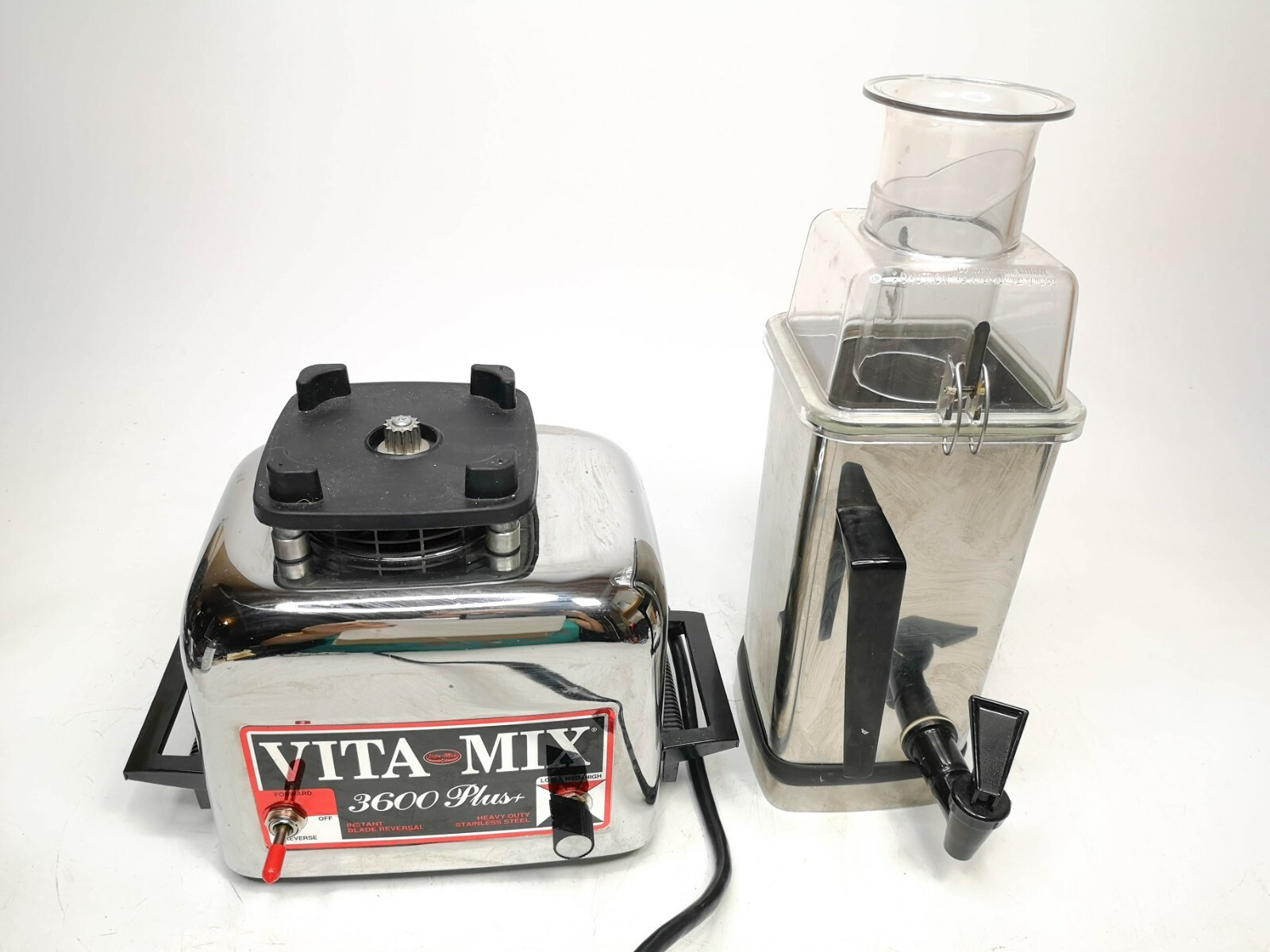 Vintage Vitamix 3600 Plus Blender Stainless Steel Works