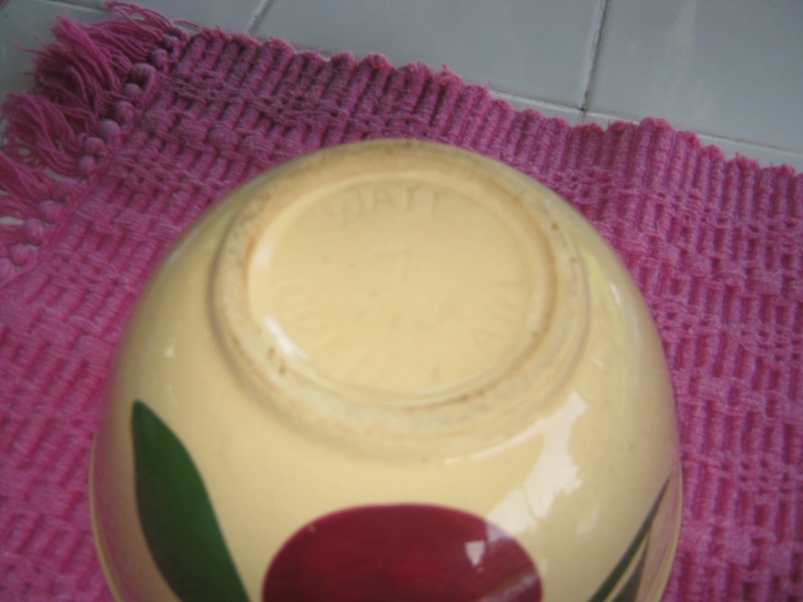 WATT POTTERY 2 LEAF APPLE 7 MIXING BOWL