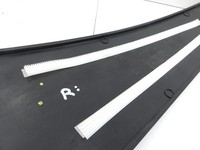 Maserati Ghibli M157 13-24 Verkleidung für B-Säule Rechts aussen Maserati Ghibli M157 13-24 15.06.2016 gebraucht Vorschau 4