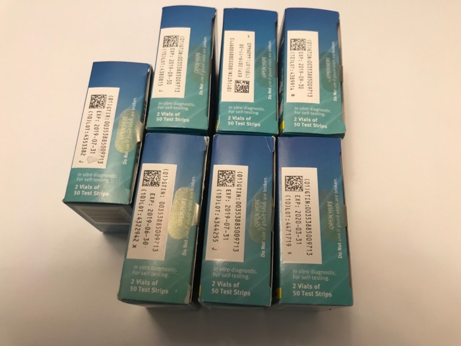 (7) 100ct One Touch Ultra Blue Test Strips New+Sealed (Exp.6/30/19-3/31/20)