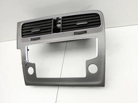 VW Golf 7 VII Variant 13-17 Luftdusche Luftdüse Mitte VW Golf 7 VII Variant 13-17 14.01.2014 5G1819728AE... Vorschau 4