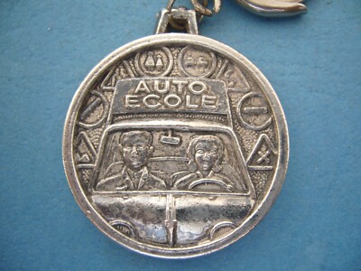 Porte clés - Keychain - Automobile  AUTO ECOLE   Charles SERMAND  - Le Pontet 84