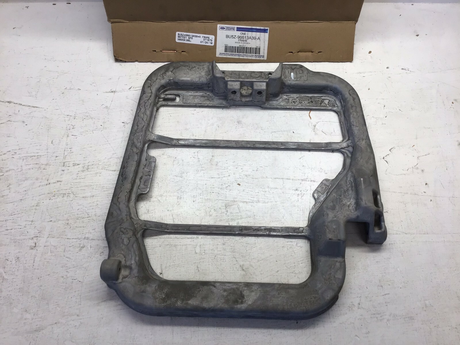 Ford Flex Explorer MKT OEM 3rd Row Left Side Seat Back Frame BU5Z-96613A39-A