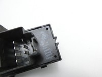 Chevrolet Orlando J309 11-18 Fensterheberschalter Schalter Links Hinten Chevrolet Orlando J309 11-18 05.06.2013... Vorschau 3