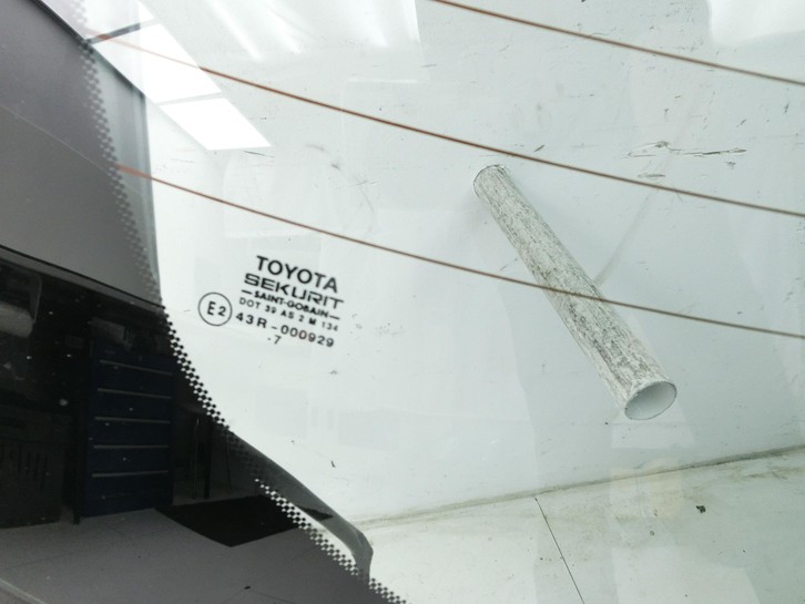 Copertura bagagliaio Cofano posteriore per 1F8 · Toyota Avensis T25 06-08 - Bild 2