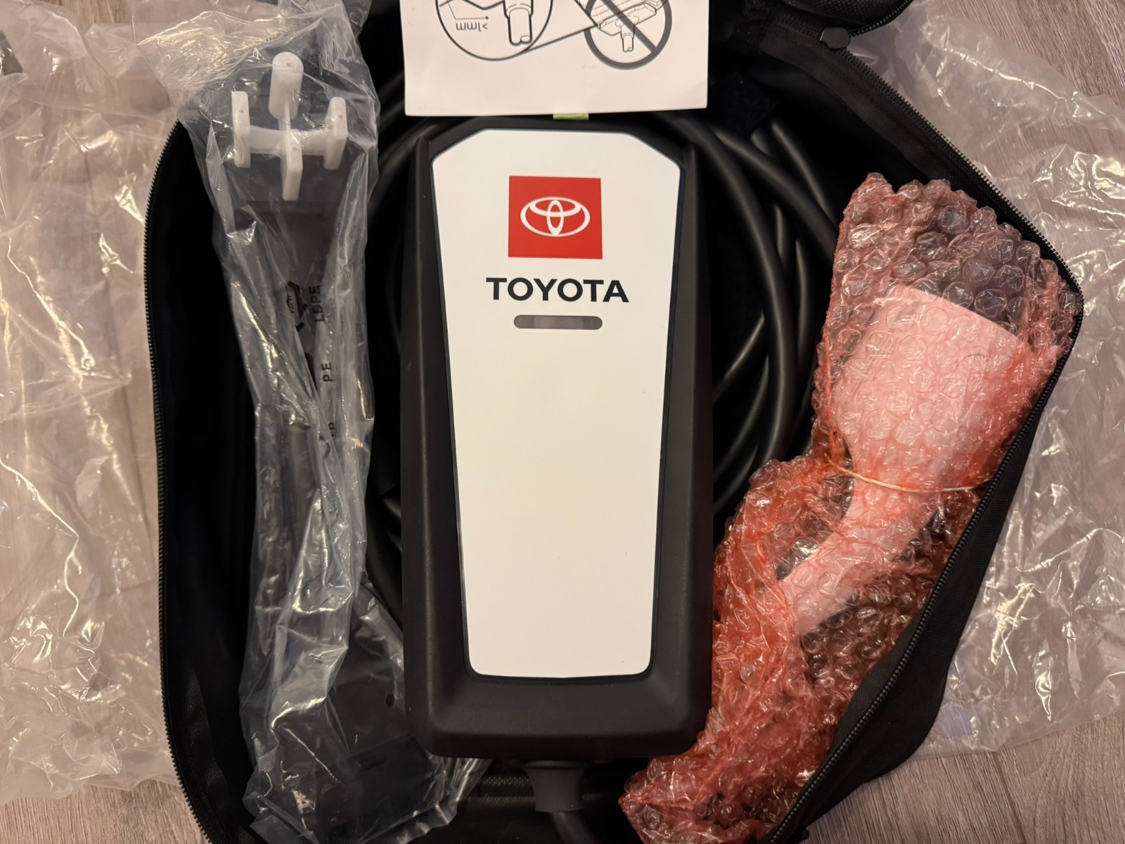 Brand New Toyota Lexus Genuine Charger Cable 240v NEMA 14-50