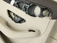 Mercedes C200 W205 14-18 Lim Türverkleidung Türpappe Links Hinten Leder P22 Mercedes C200 W205 14-18 24.02.2016... Vorschau 2