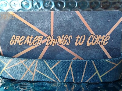 ZOX ''GREATER THINGS TO COME'' Single Wristband with Card. (Sz Medium)