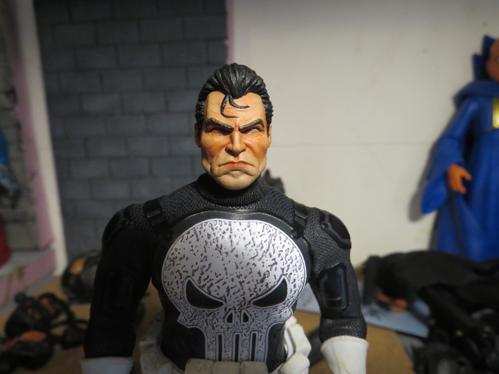 1/12 custom painted head add-on for Punisher (greaser 1/12 custom painted head add-on for Punisher (greaser