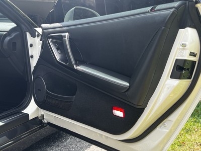 image 4 of interior