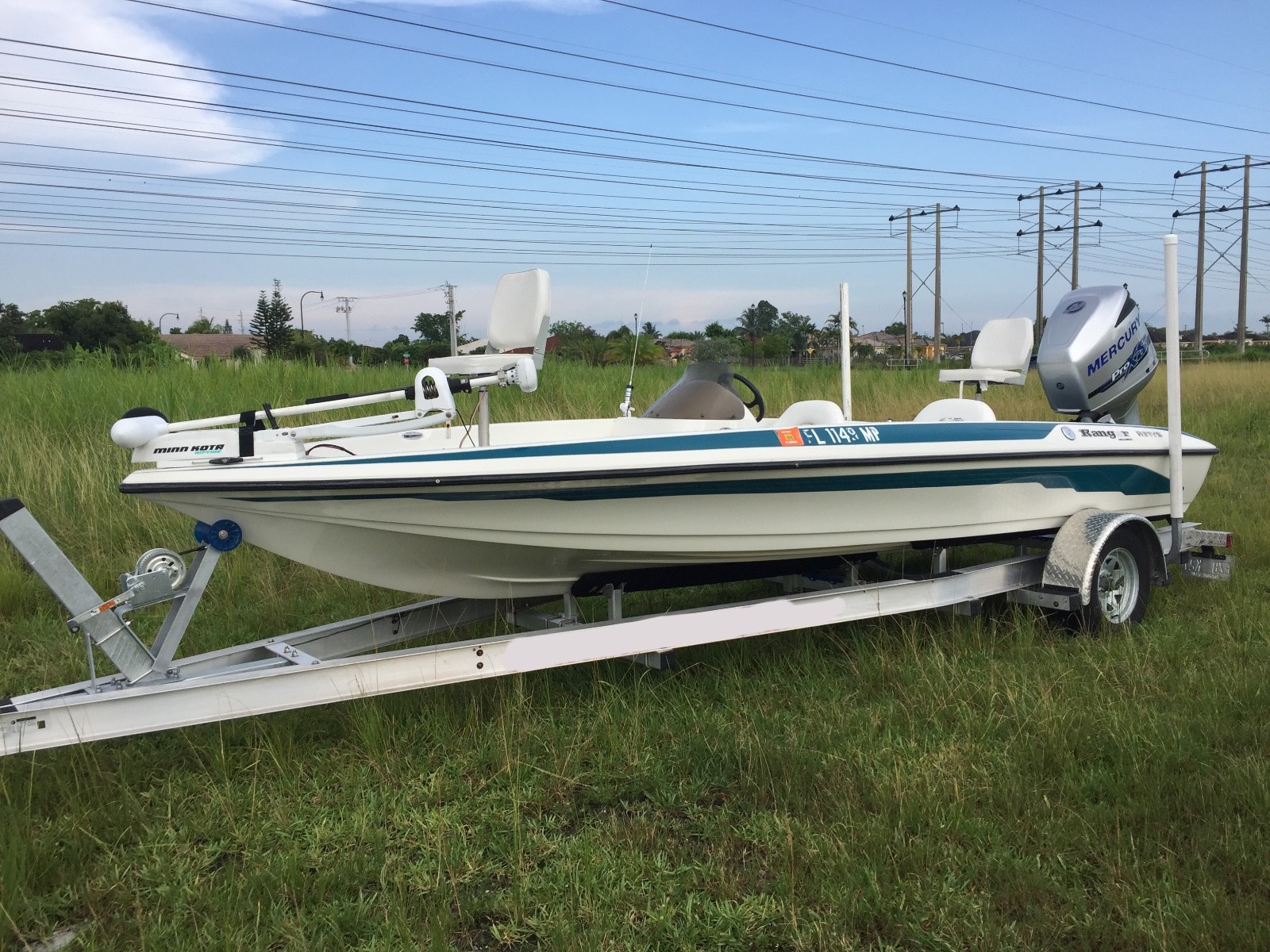 Ranger R91 Intracoastal 20 ft Bass Bay Boat 2014 Mercury 200 Optimax Pro Xs