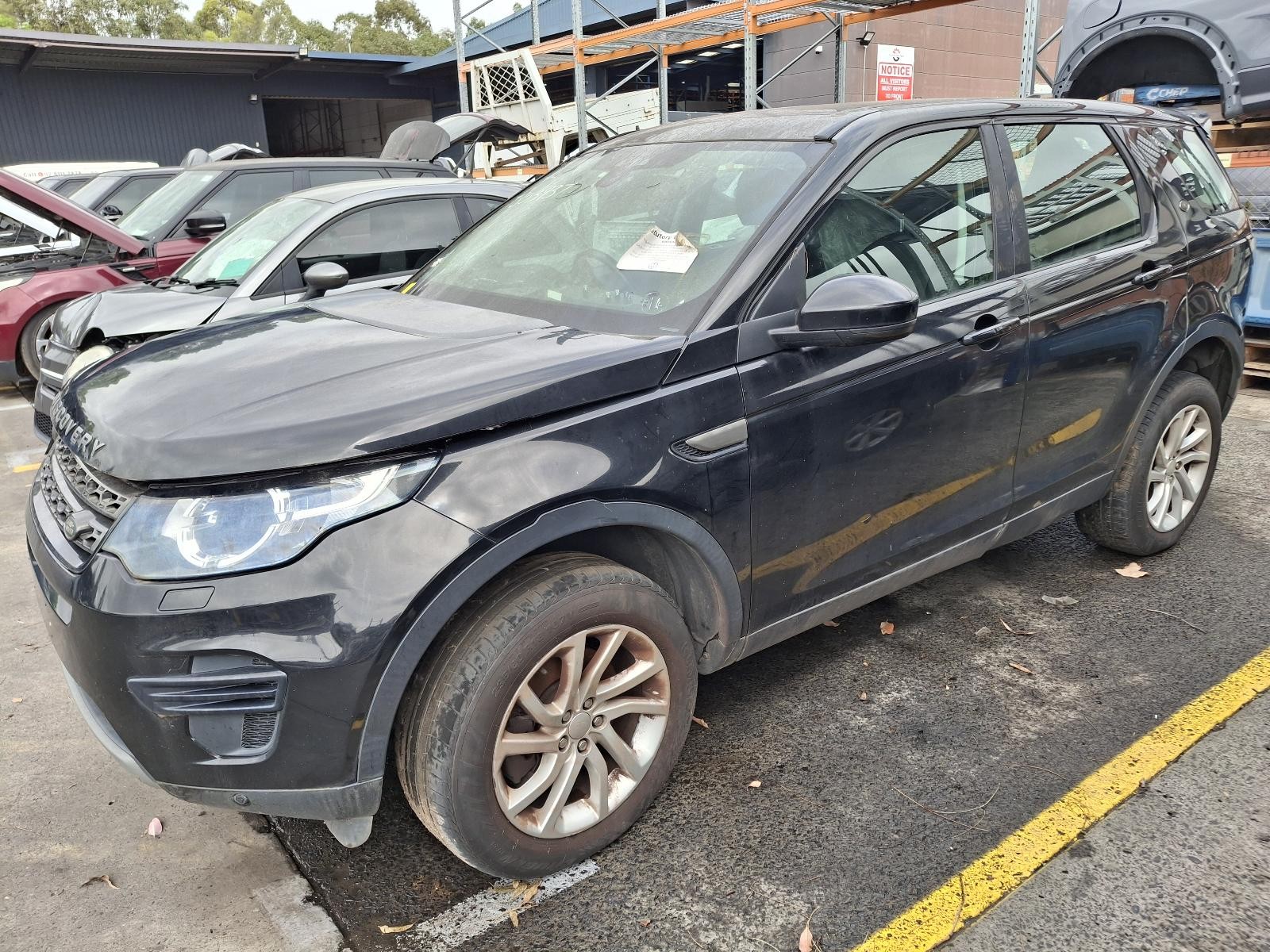 LAND ROVER DISCOVERY SPORT 2015-2025 RIGHT FRONT WINDOW REG/MOTOR L550, 01/15-