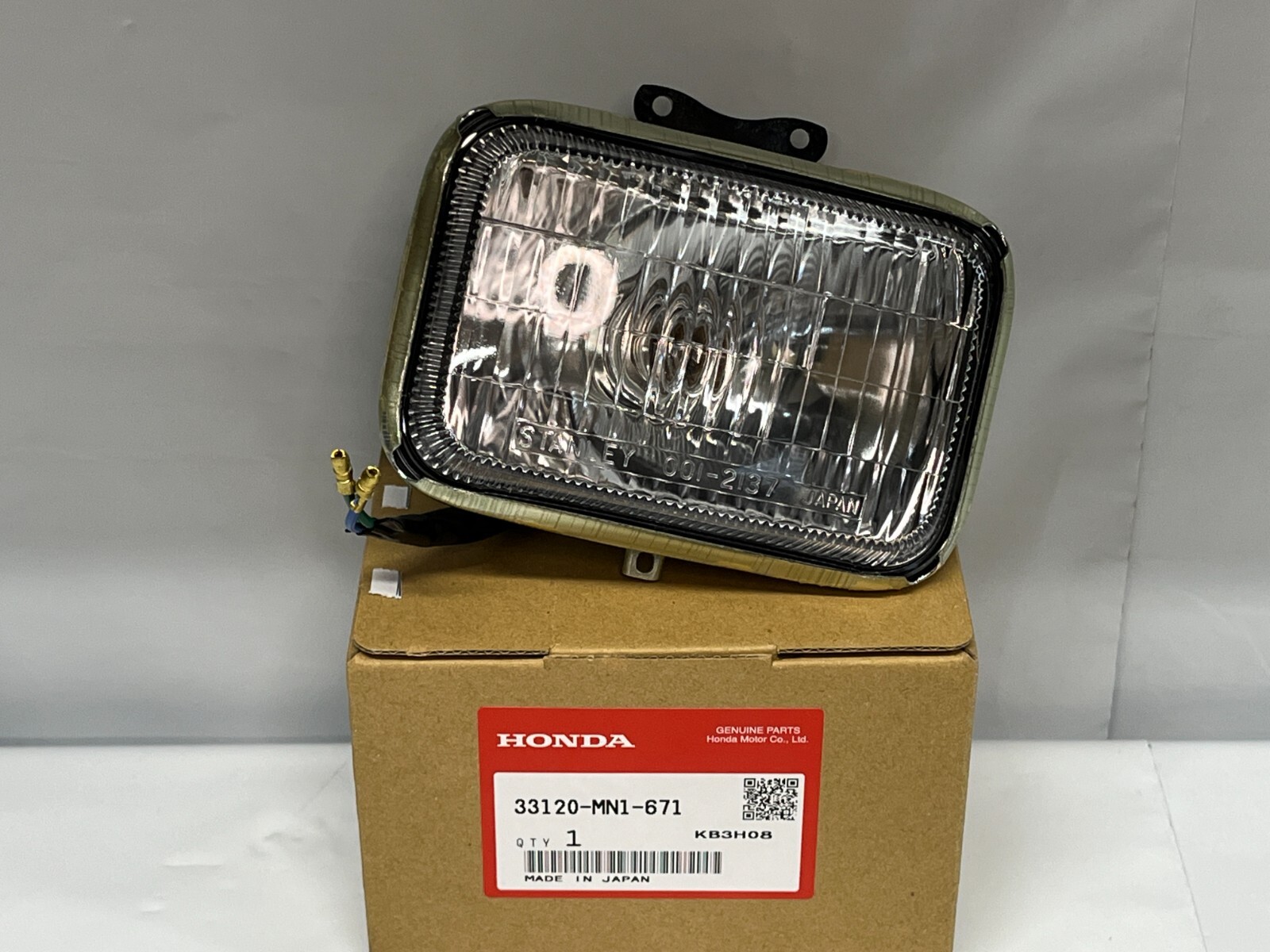 ホンダ XR ヘッドライトユニット レッド HONDA HEADLIGHT UNIT 88-91 93 XR200R 88-94 250R 88-93 600R
