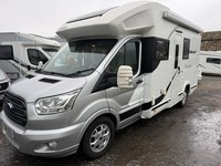 2018 - Benimar Tessoro 413 - 2Ltr - 11,000 Miles - 5 Berth / 5 Belts.
