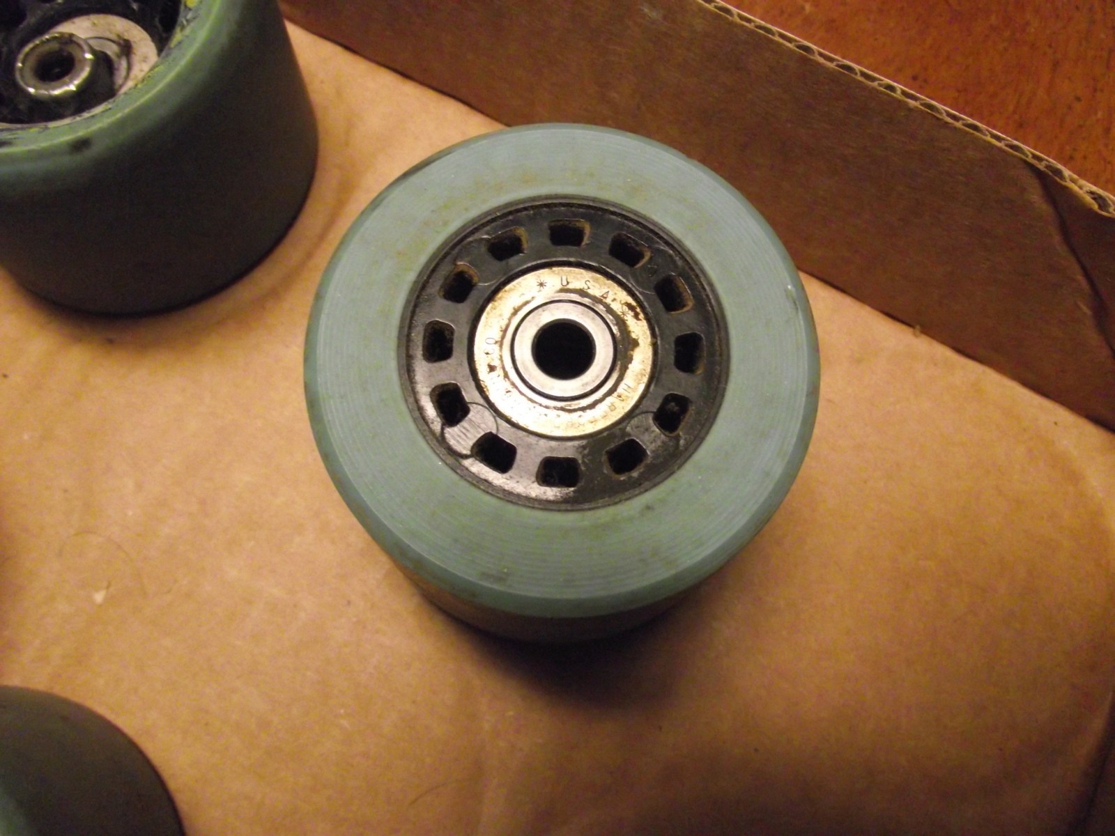 Cosmic 95A roller derby skates wheels used green rc sports