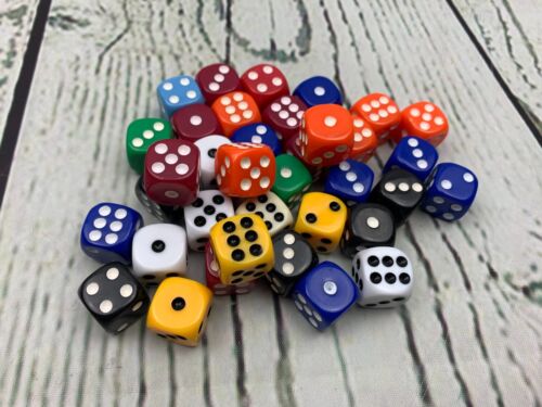 100 Pieces Dice 6 Sided Game Dice Set 10 x 10 16mm Acrylic Dice