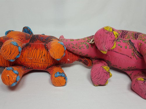 VTG Determined Productions Dinosaurs Triceratops Stegosaurus Applause Plush 1992