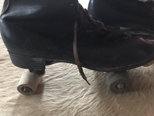 Vintage Chicago Roller Skates Co Men’s Size 9 Pat 1914