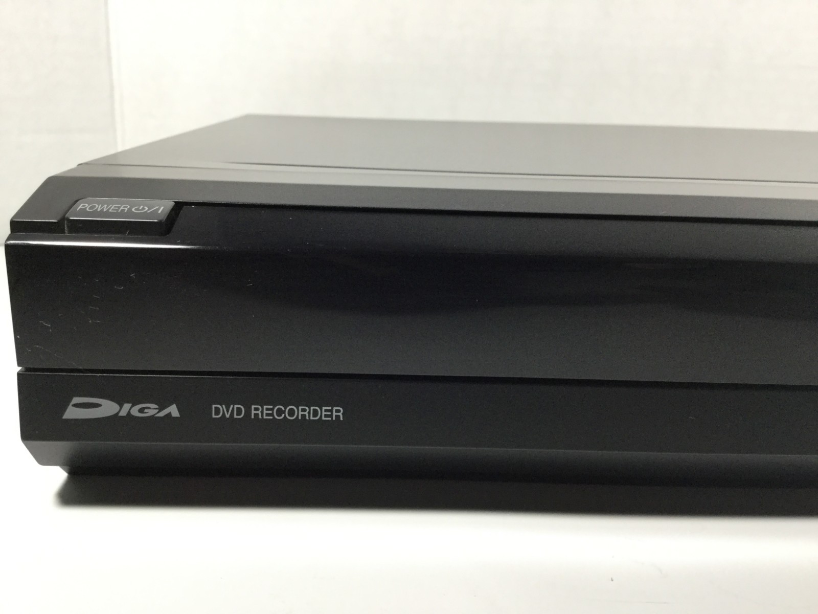 Panasonic DMR-EZ28 DVD Recorder Player HDMI Digital Tuner 1080p W Remote & Cable